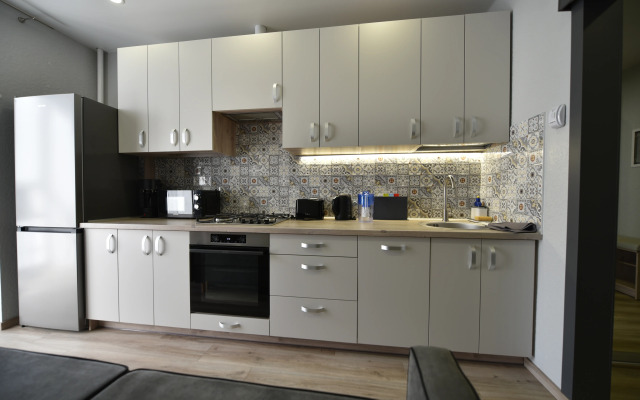 Na Bolshoy Okruzhnoy 2 Flat