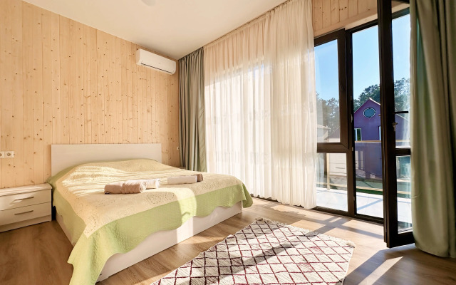 Eva Private house