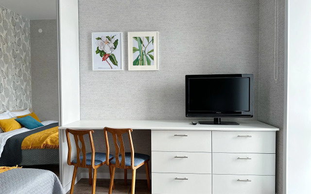 Квартира Уютная квартира напротив ТЮЗа