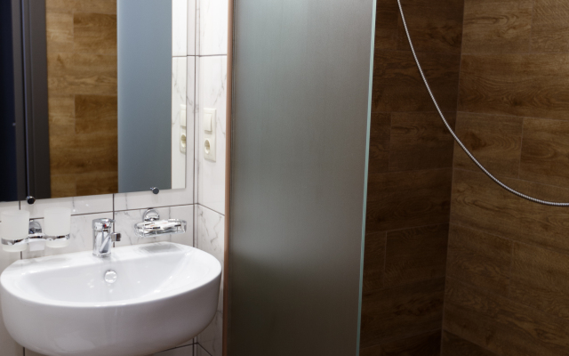 Отель Малахит