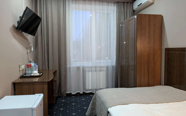 Viktoriya Hotel