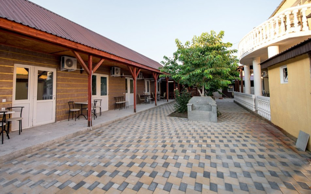 Отель Акрополь