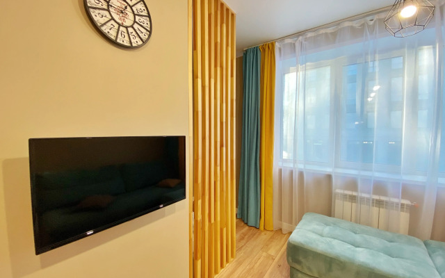 Konstantinov Apartment Bolshevistskaya Flat