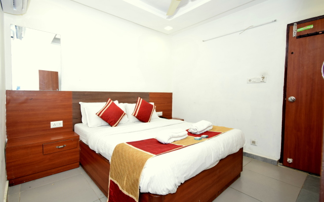 Anupam Hotel