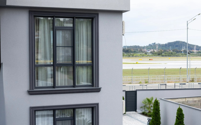 Vzlyot Guest House
