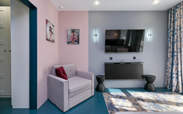 Uyutnaya Studiya S Vidom Na Reku Apartments