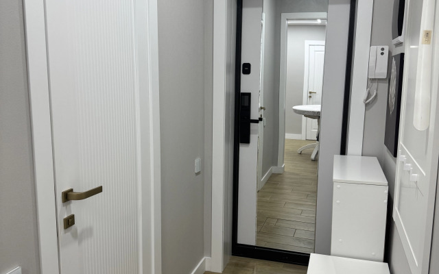 Uyutnaya Dvukhkomnatnaya Kvartira U Morya Flat