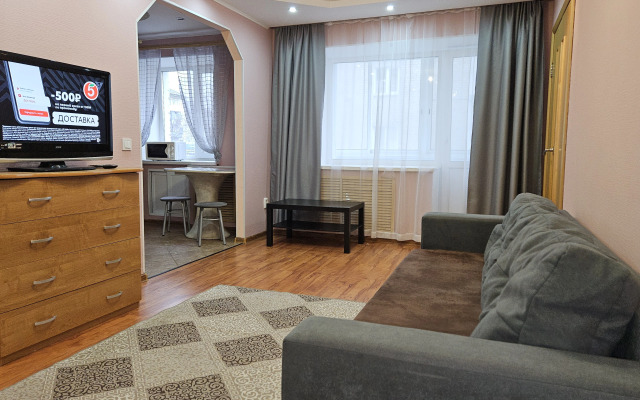 Квартира Двухкомнатная на Ленина 146