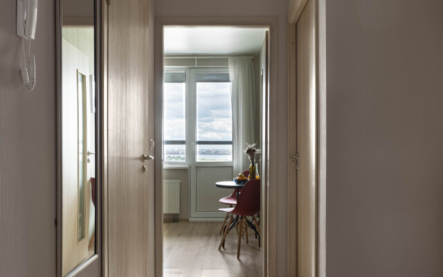 Апартаменты с Видом на Реку Нева