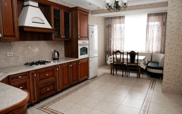 Апартаменты КвартОтель на М.Горького 85Б 5