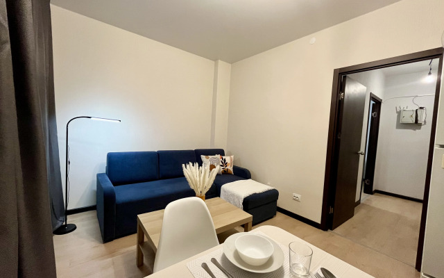 Layf Apart Flat