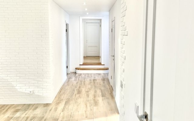 Shvedskie Trekhkomnatnye Na Nemige Apartments