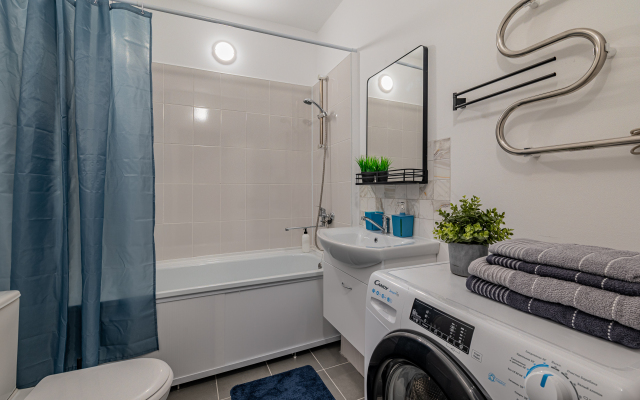 Апартаменты на Академика Ландау 38к2