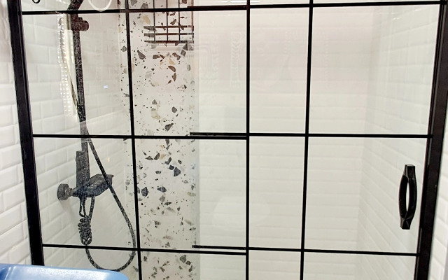 Mtrediani Art Rainbow Apartments