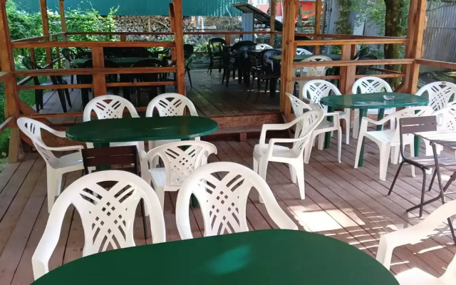 Triumf Guest house