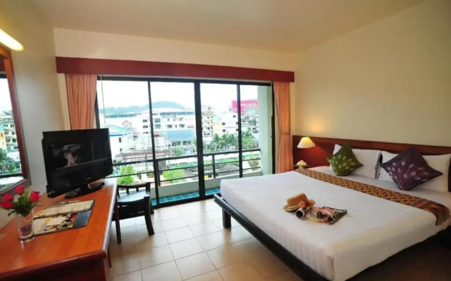 C&N C&N  Patong, Phuket