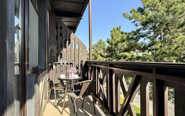 Chalet Provence Hotel