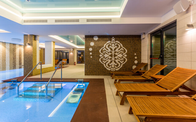 Отель Splendid Conference and Spa Hotel - Adults Only