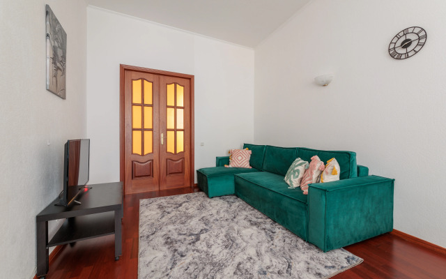Uyutnaya Kvartira Na Moyke 32 DereMRents Flat
