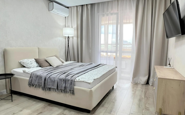 Квартира 6 местная с новым ремонтом около метро Горки парка и ТЦ