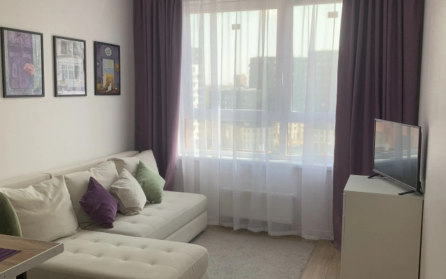 Stilnaya Studiya V Novykh Vatutinkakh Flat