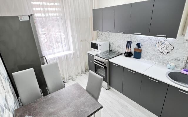 NaSutkiPyatigorskTut Flat