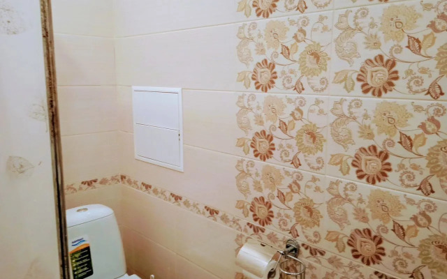 Prostornaya V 300 Metrakh Do Naberezhnoy Flat