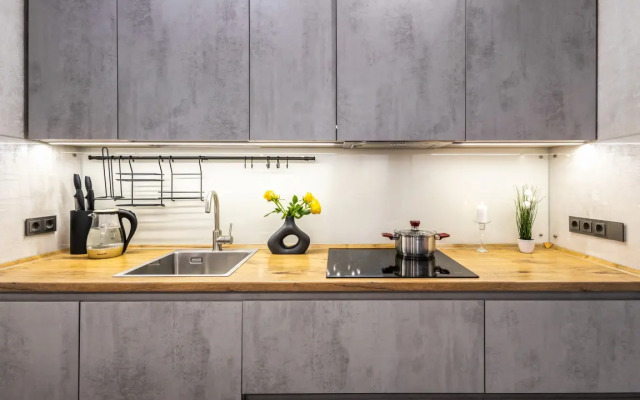 Апартаменты Бизнес с Балконом Elite Apartments