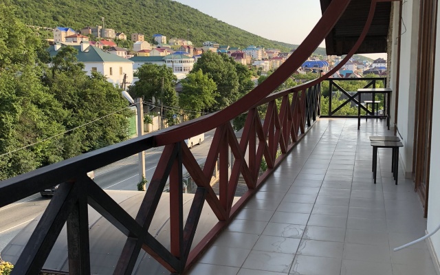 Vizit Guest House