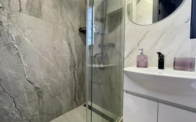 LyaKatyu Guest house