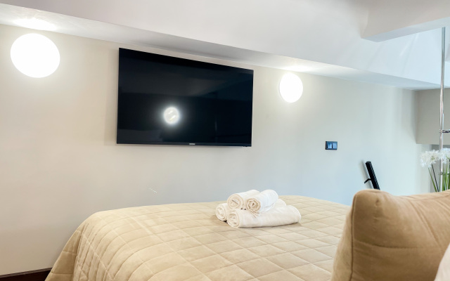 Sovremennyye uyutnyye dvukhurovnevyye 226 Apartments
