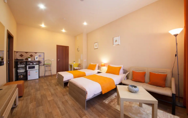 Apartment on Lomonosova 1