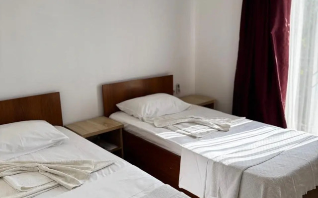 Ahchyipsyi Guest House