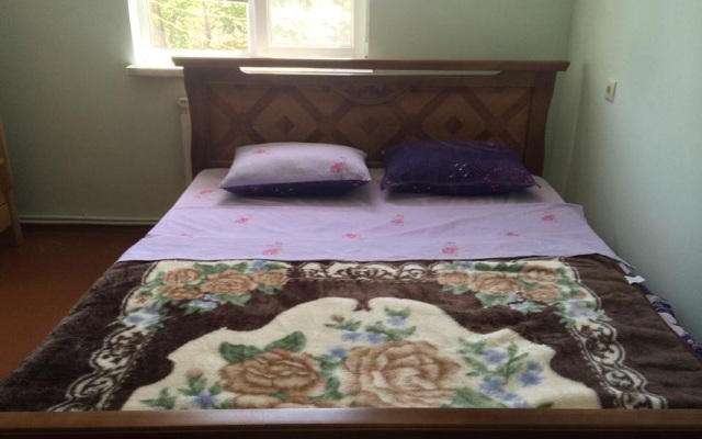 Holiday House Hotel