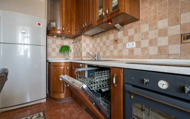 Квартира Двухкомнатная у м. Пионерская