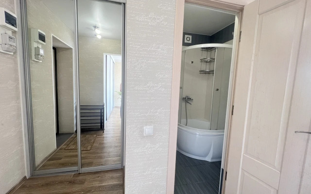 Ryadom S Avtovokzalom Flat