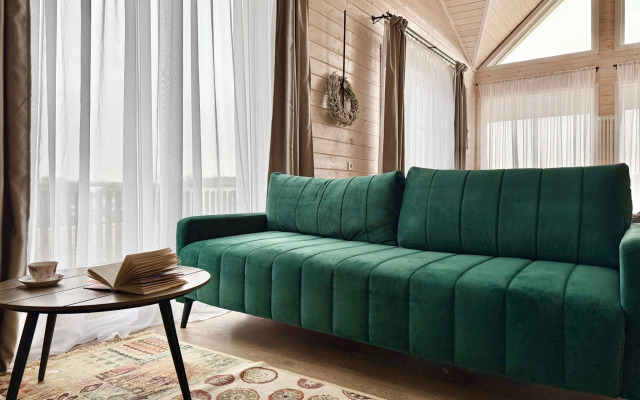 Частный дом Частный уютный дом от Sheluha House