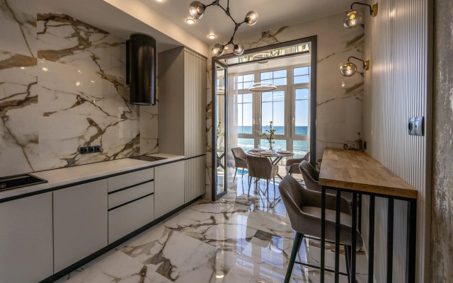 2-k s pryamim vidom na more | 1 Liniya Apartaments