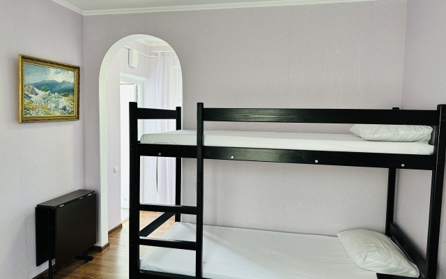 Chak-Chak Guest House