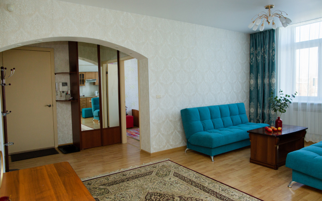 Spelaya Vishnya v Tsentre Goroda Apartment