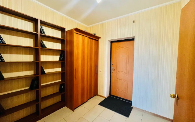 V Tsentre Goroda Apartments