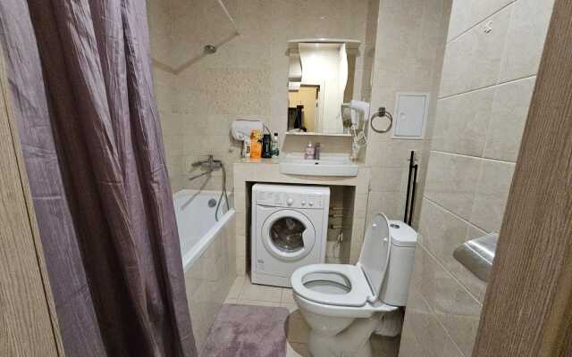 Na Ulitse Kuryzhova 30 (325) Flat