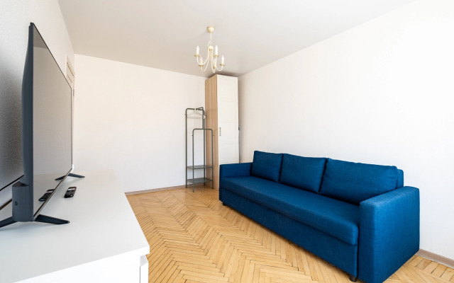 U Metro Zvezdnaya Apartments