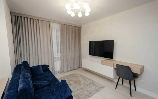 Na Prospekte Yanki Kupaly 88b Apartments