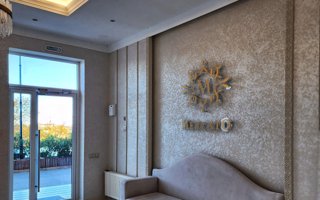 V Zhk Merkato s Basseynom Flat