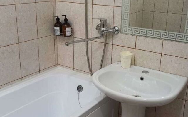 Квартира на Дмитрия Донского 2А (2)