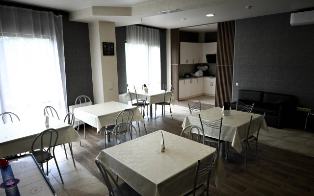 Guest house Hotel 777