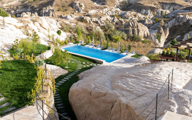 Отель Be Still Alexa Smart Luxury Escape Adults Only