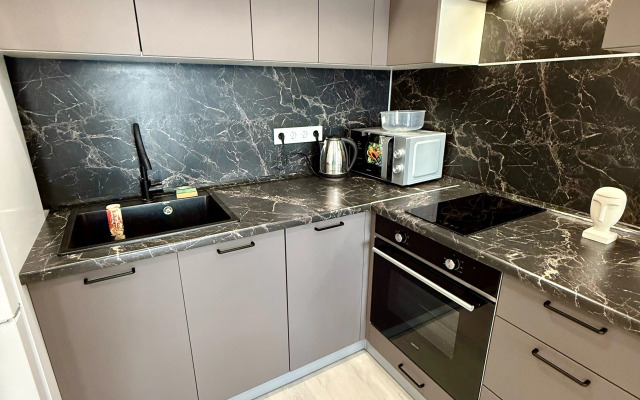 Квартира Новая с Потрясающим Видом из Окна на Город