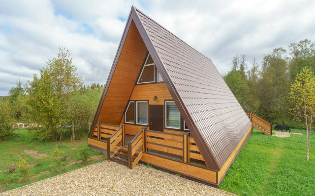 Частный дом Семейный афрейм с баней и бассейном у реки